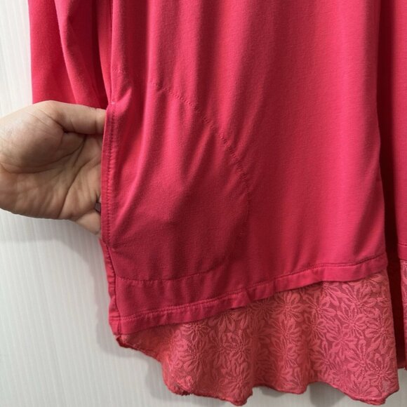 LOGO by Lori Goldstein Rayon Tunic Top with Lace Hem Tea Berry Pockets Sz XS - Picture 4 of 16